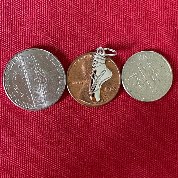 Rembrandt I RQC STG Flat Ballet Pointe Shoe Charm - Picture 7 of 15